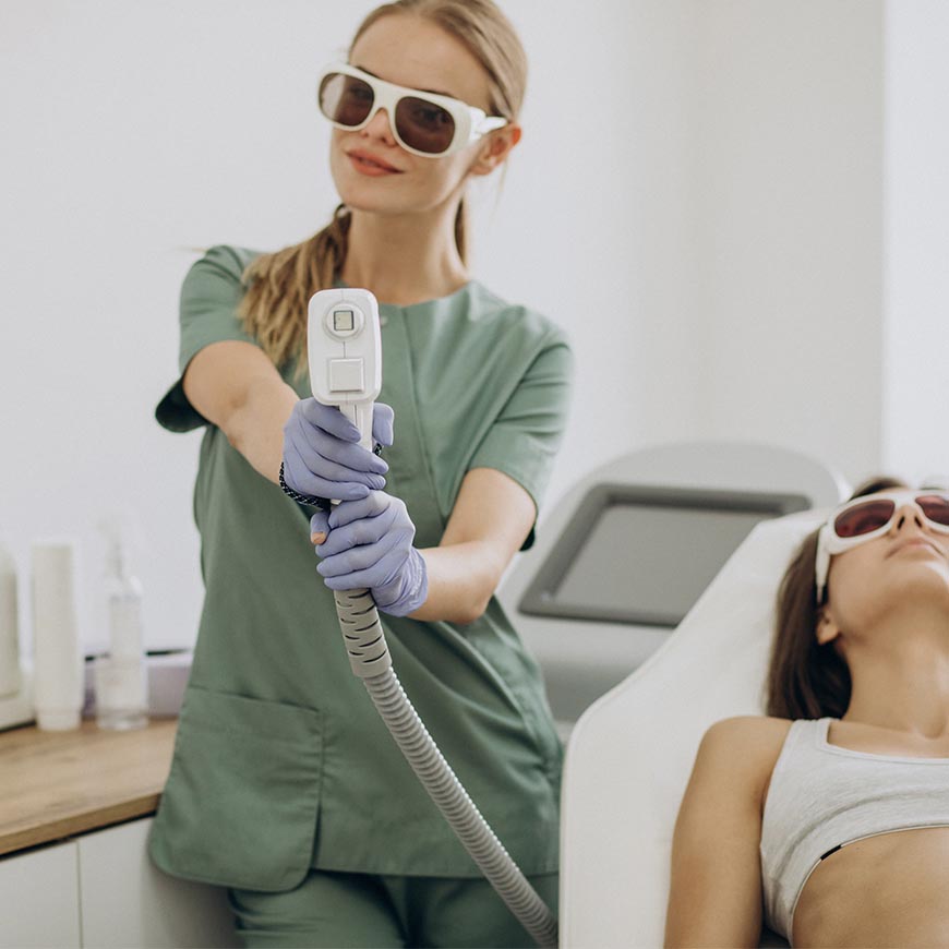 Franklin Alvear Cirujano Plástico